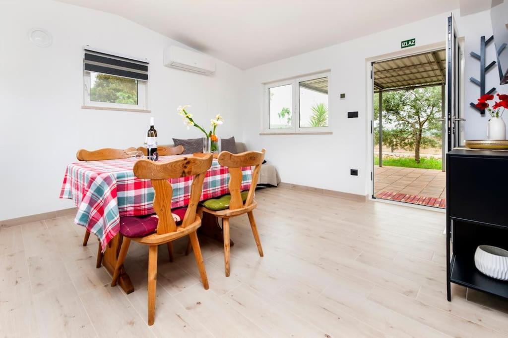 Kuca Za Odmor Toncas Villa Rovinj Exteriör bild