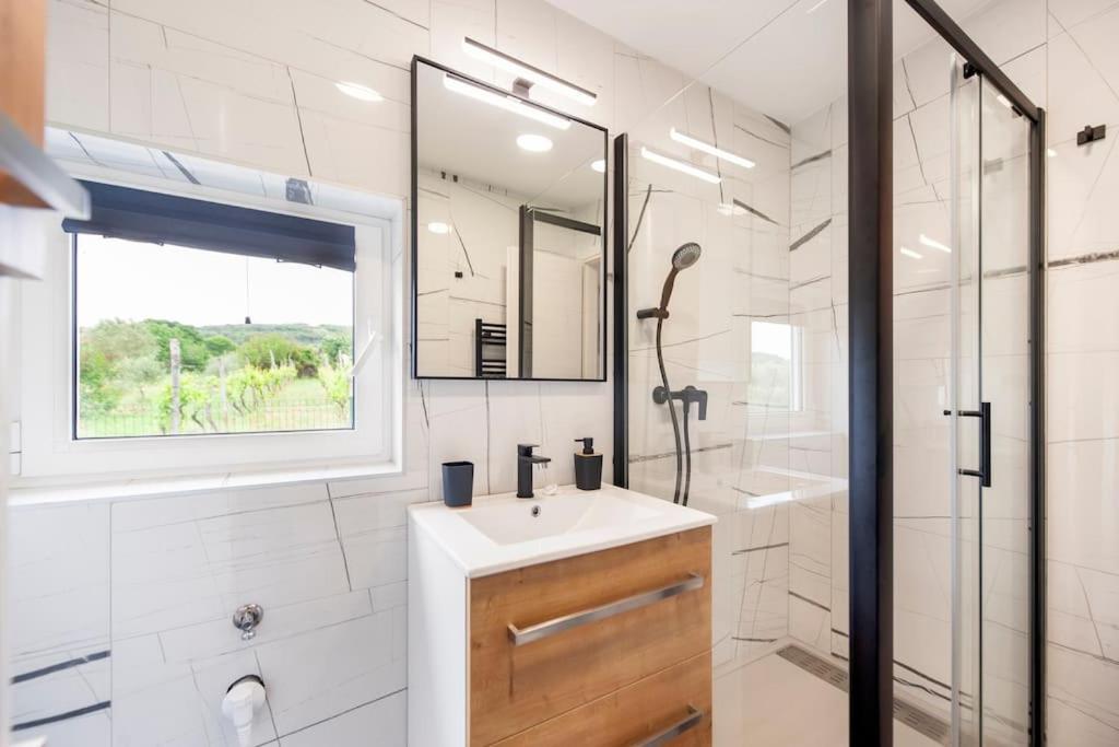 Kuca Za Odmor Toncas Villa Rovinj Exteriör bild